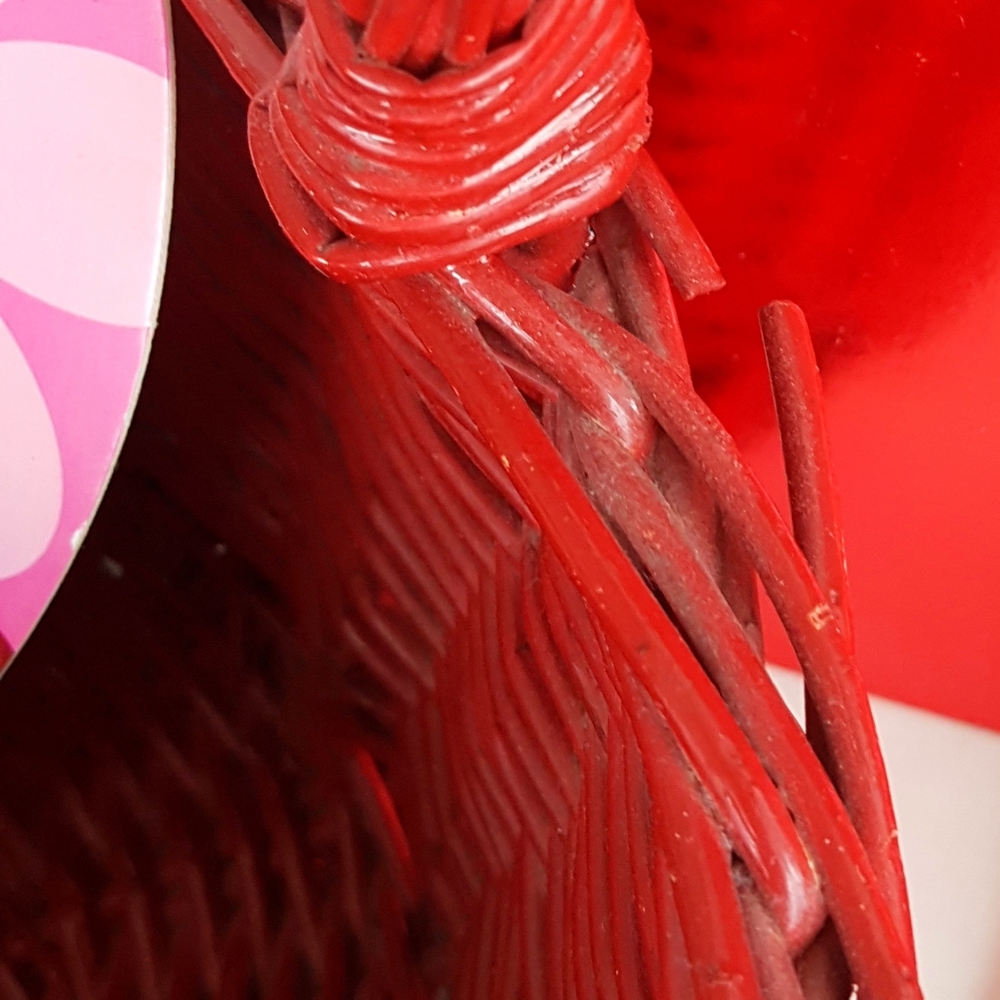 Valentine Hearts Bundle Red Wicker Basket Gift Boxes Cards Gift Bag Romantic - Picture 10 of 10